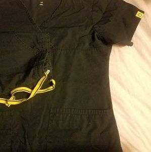 Black wonderwink scrubs